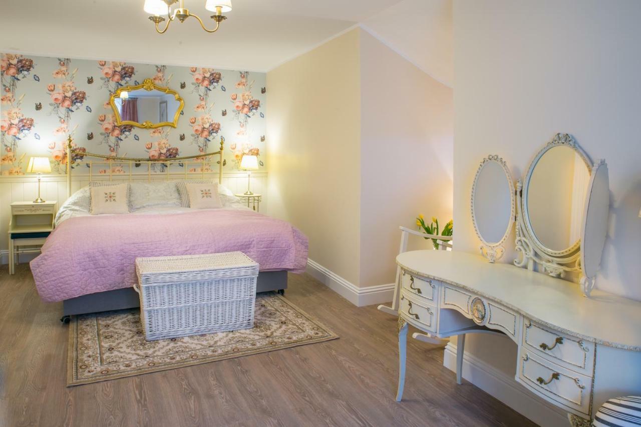 Romance Apartment Кулдіга Екстер'єр фото